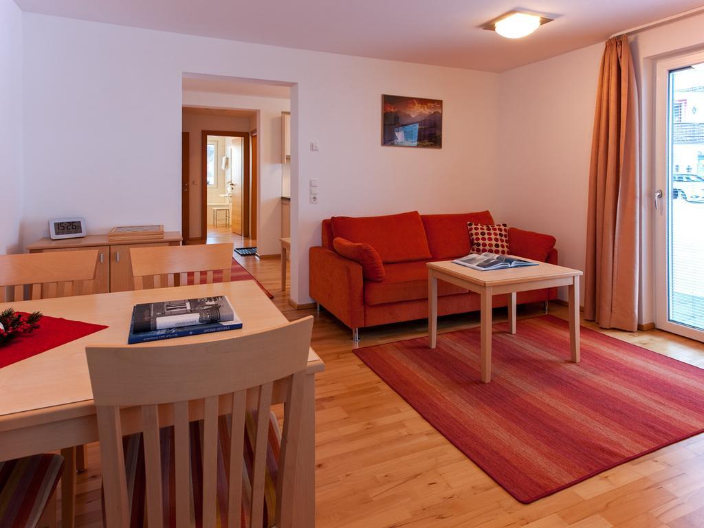 Haus Sebastian Apartment Lech am Arlberg Room photo