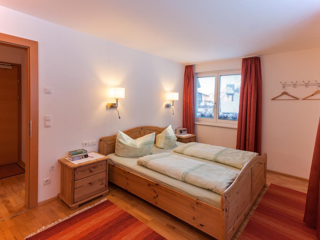 Haus Sebastian Apartment Lech am Arlberg Exterior photo