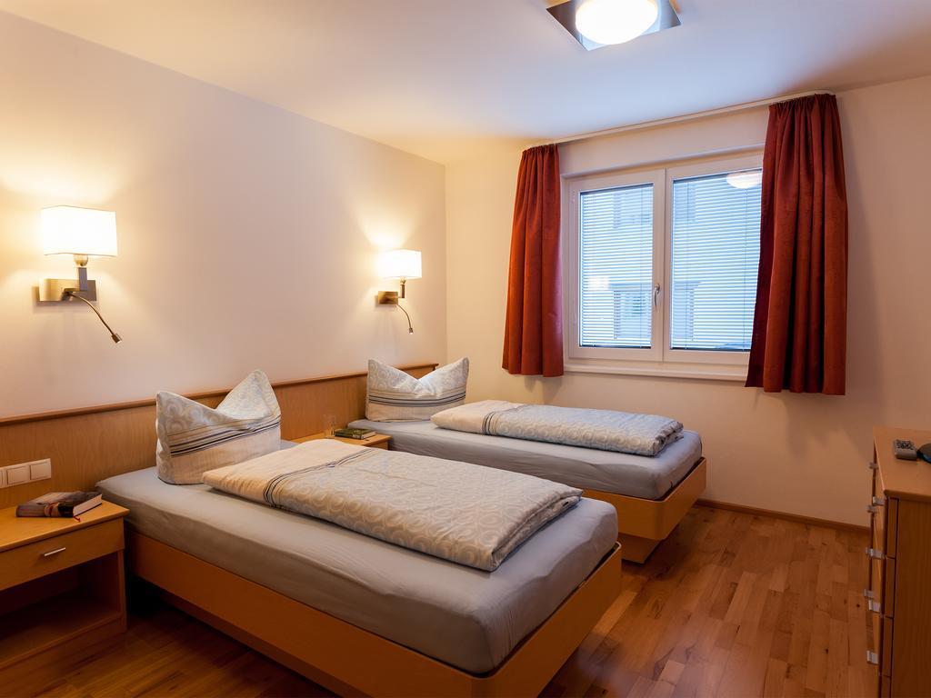 Haus Sebastian Apartment Lech am Arlberg Exterior photo